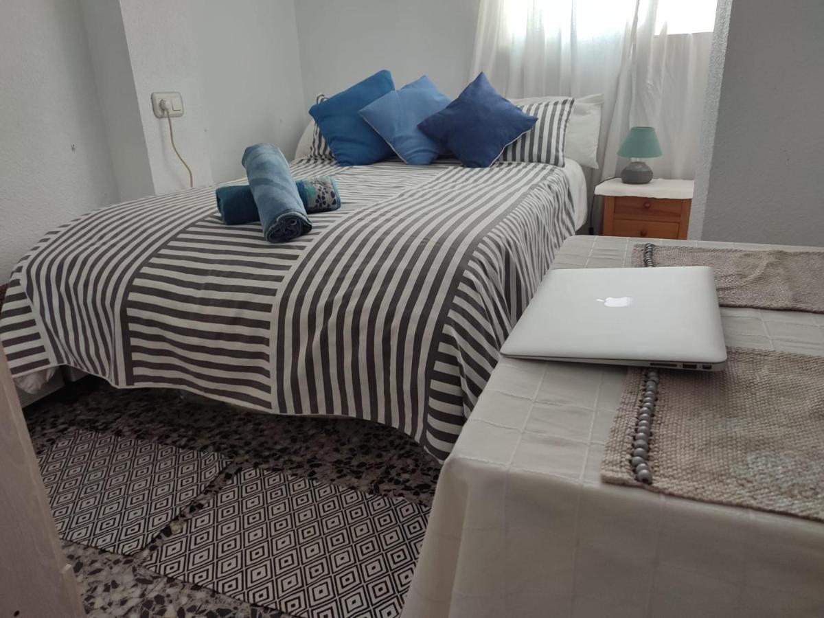 Sunset Room At Front Beach - Habitacion En La Playa Piso Privado Tavernes de Valldigna Ngoại thất bức ảnh